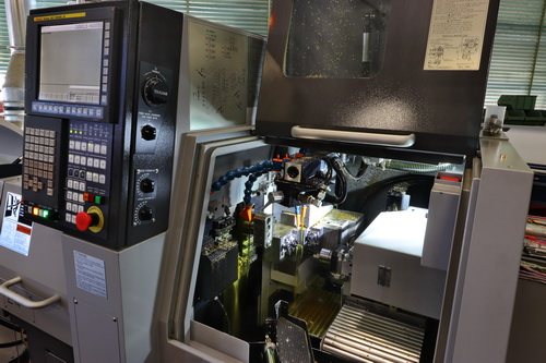 Machining on CNC lathe - Precision metal turnery